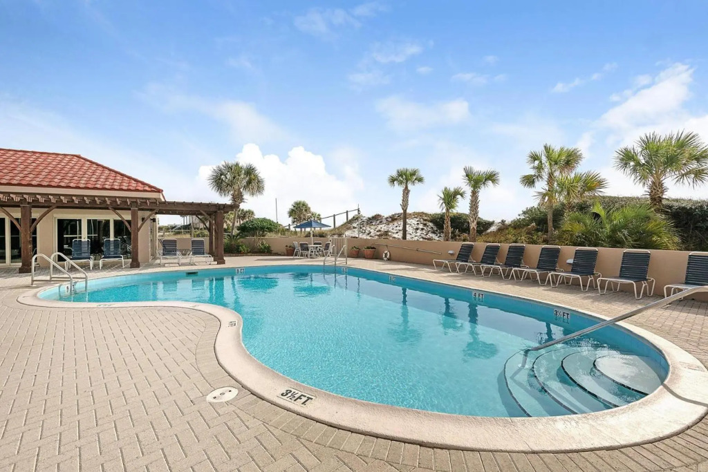 Beach Manor 0111