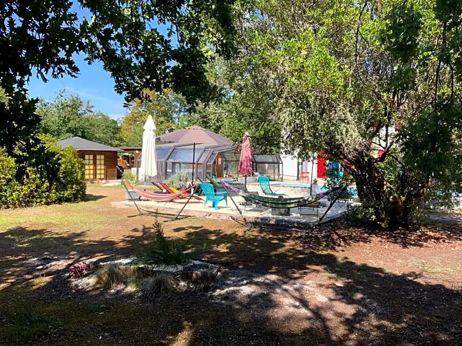 "Chez Jenn et Bastien" Domaine de Labelo