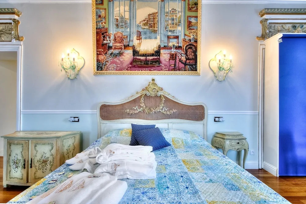 ABA Luxury B&B Sasu
