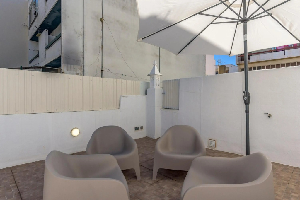 FLH Faro Central House with Terrace