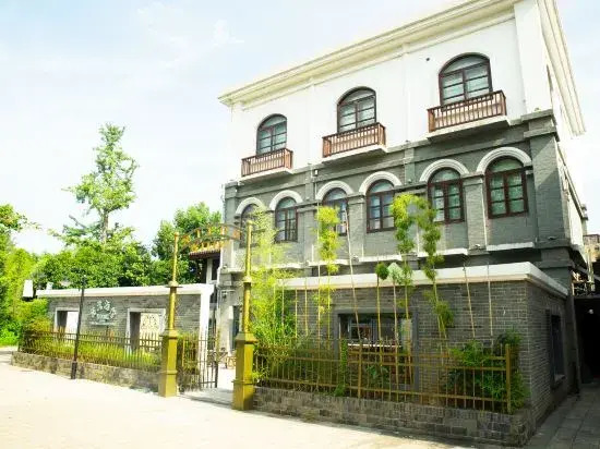 Yulou Homestay (Yaowan Scenic Area)
