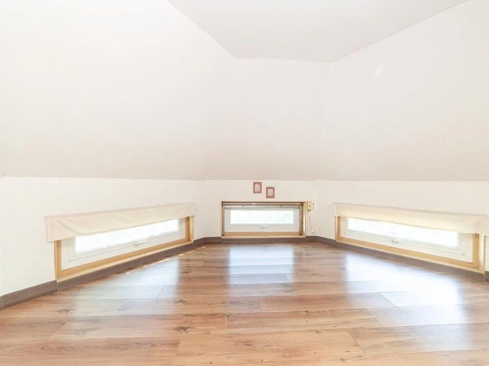 Taean SeIp Clover Pension