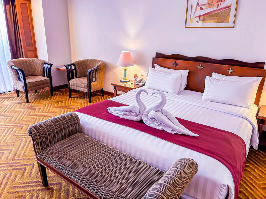 Planet Holiday Hotel & Residence