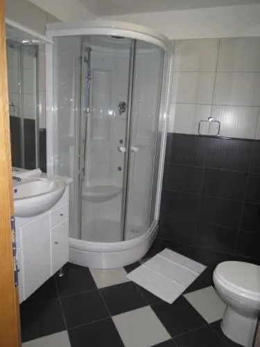 Apartments Nika Sukošan