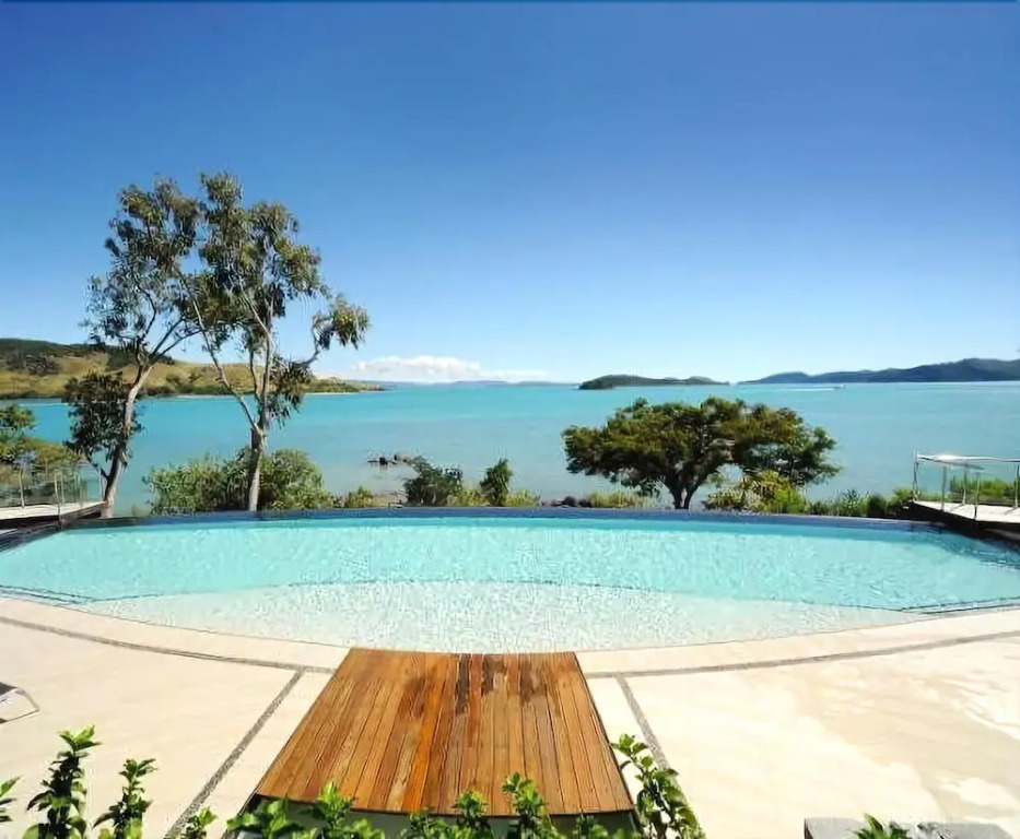 Edge Apartments on Hamilton Island by HIHA