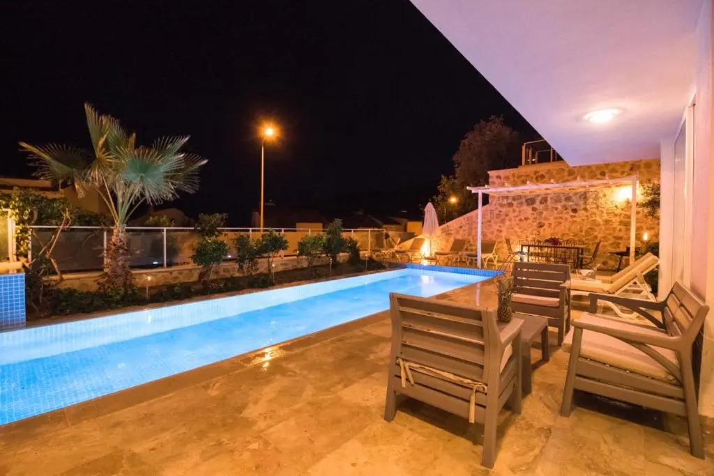 Lumiere Villas 2