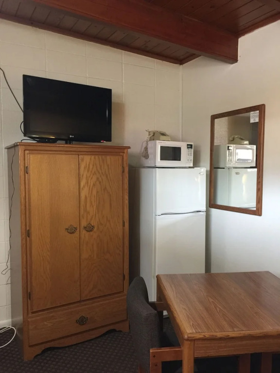 Lazy U Motel