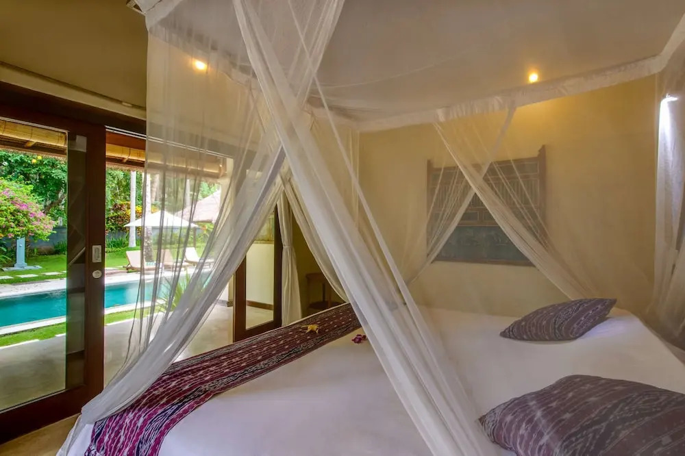 Bali Villa Near the Beach, 2015