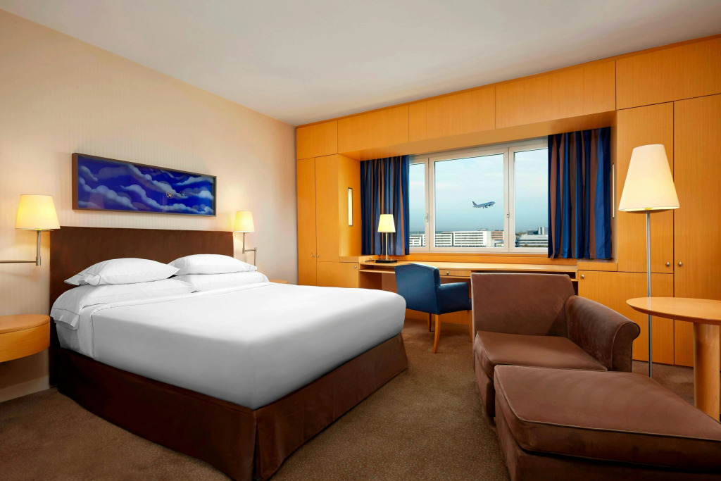 Sheraton Paris Charles de Gaulle Airport Hotel