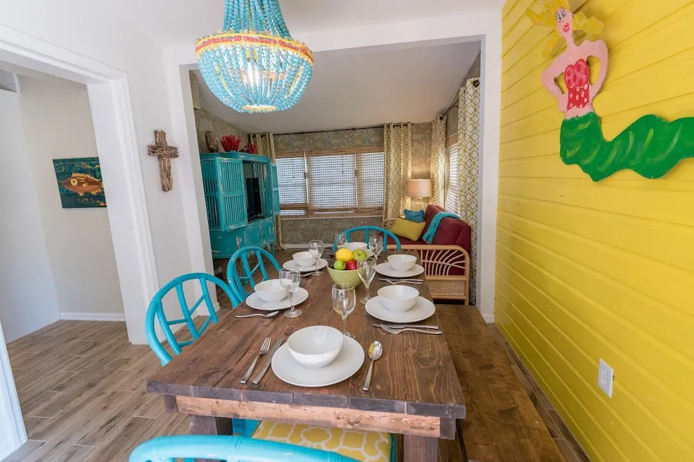 Beach Hideaway Apartment 3