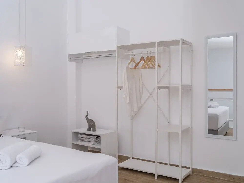 La Luna Suites