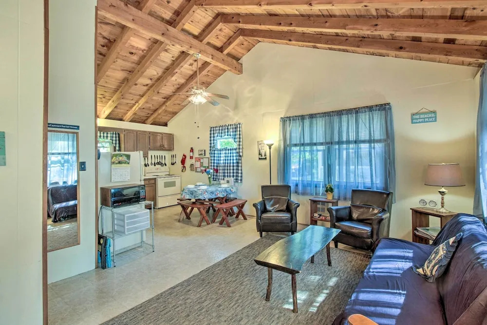 'the Den' Raymond Home w/ 200 Feet of Sandy Beach!