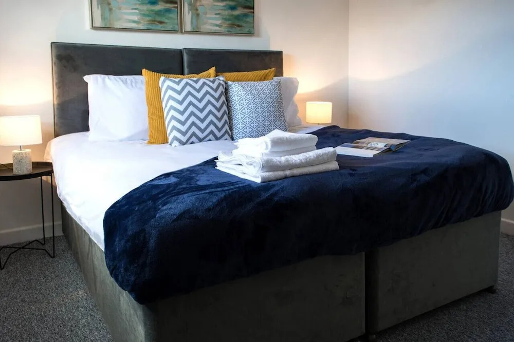Whitemoor Suite Leamington Spa