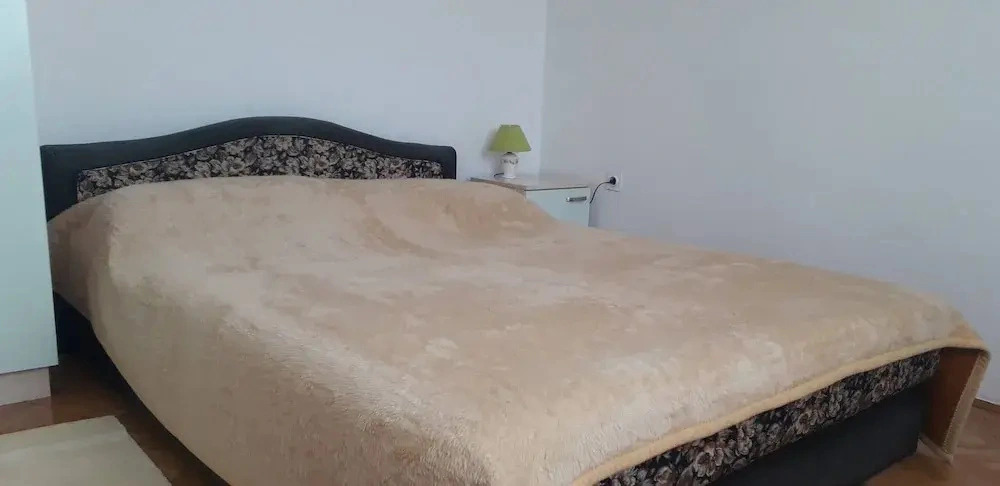 One Bedroom Apartment With a sea View