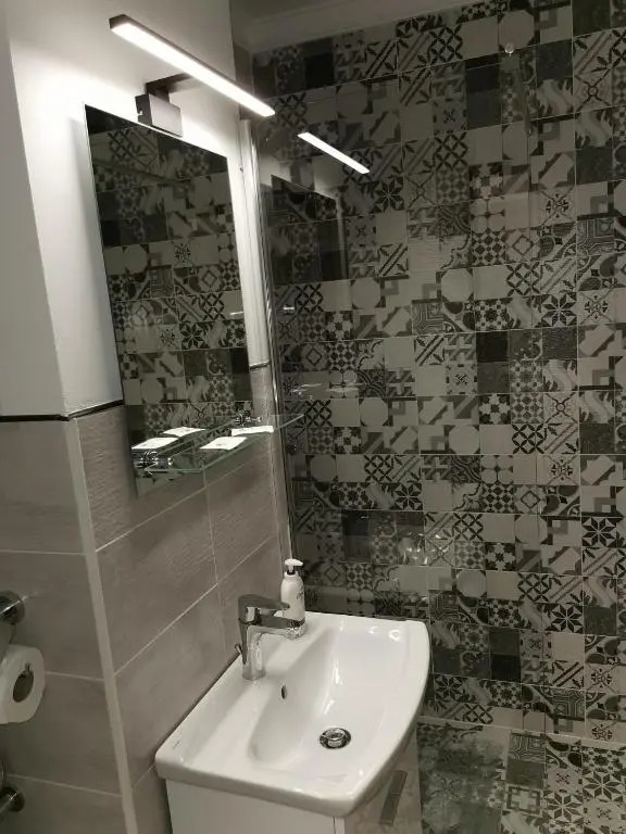 Modern Studio