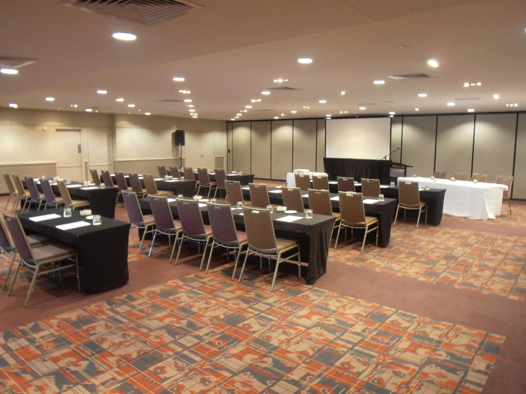 Waipuna Hotel & Conference Centre
