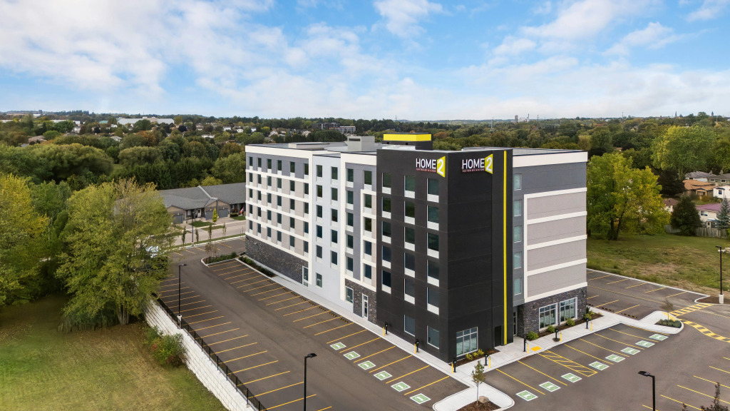 Home2 Suites By Hilton Woodstock On