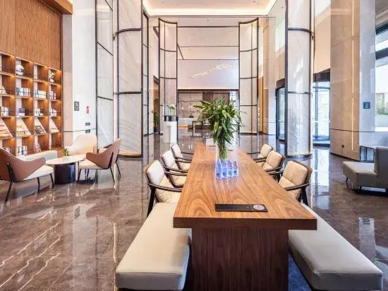 Yibin Lingang University City Convention and Exhibition Center Atour Hotel