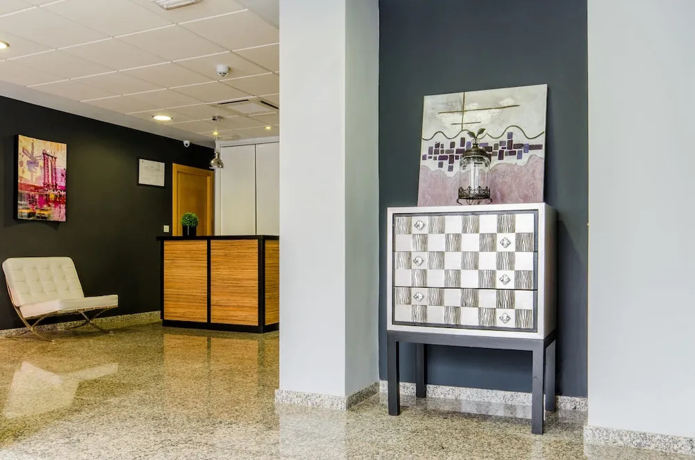 Hotel YIT Alcover