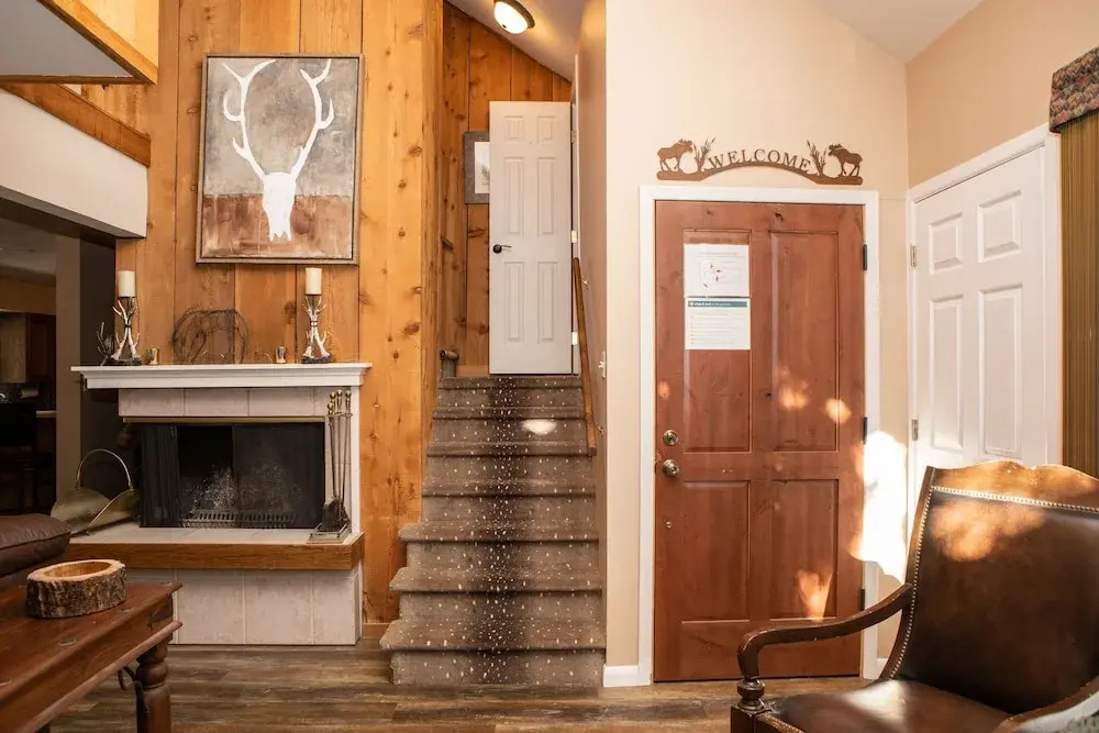 6 Chamonix Lane 3 Bedroom Townhouse by RedAwning