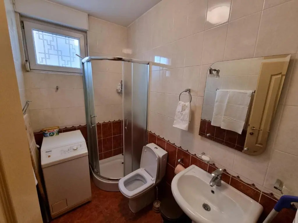 Apartment Home 14