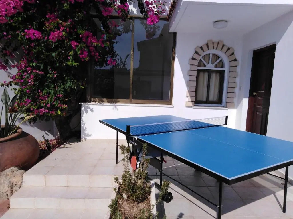 Lovely six Bedroom Villa in Coral Bay