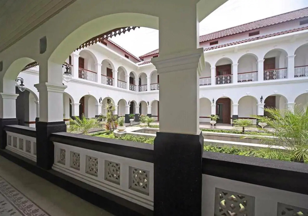 Daroessalam Syariah Heritage Hotel