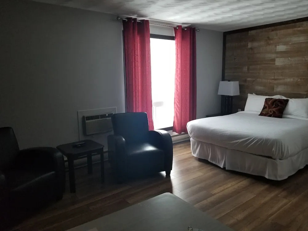 Torrent River Inn