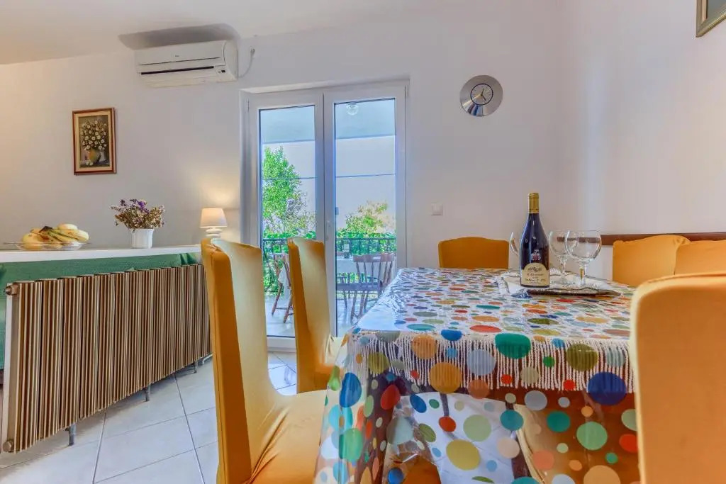 Apartment Villa Iskra