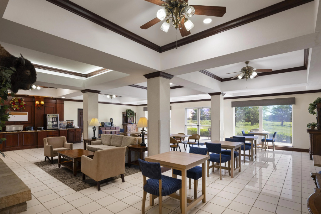 Crown Pointe Lodge, BW Signature Collection