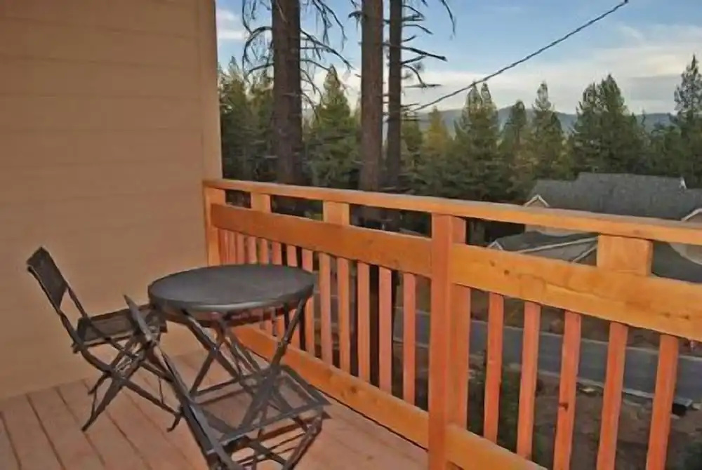 Tahoe Stoneridge