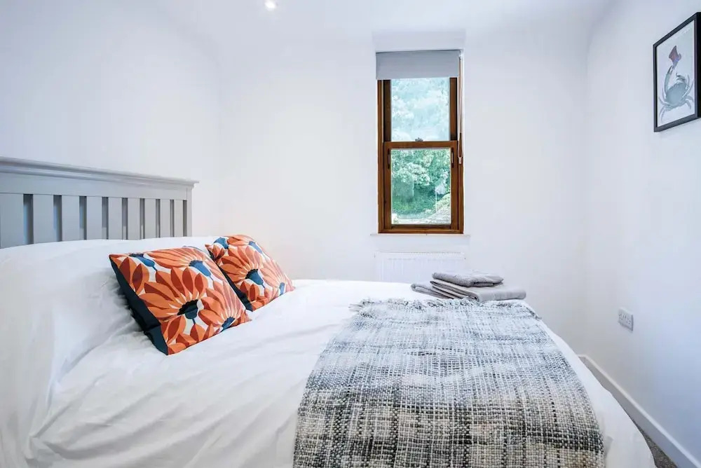 Flat 2 - 1 Bedroom Apartment - Tenby