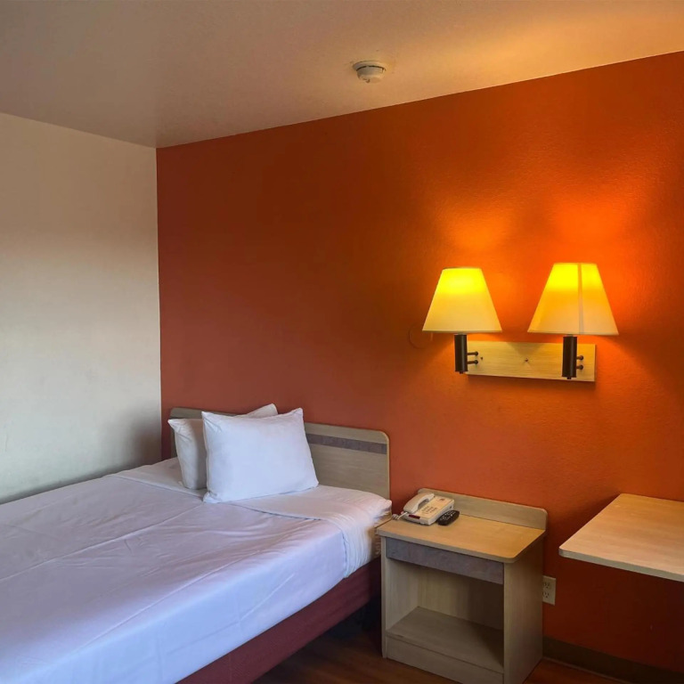 Motel 6 Fort Collins, CO