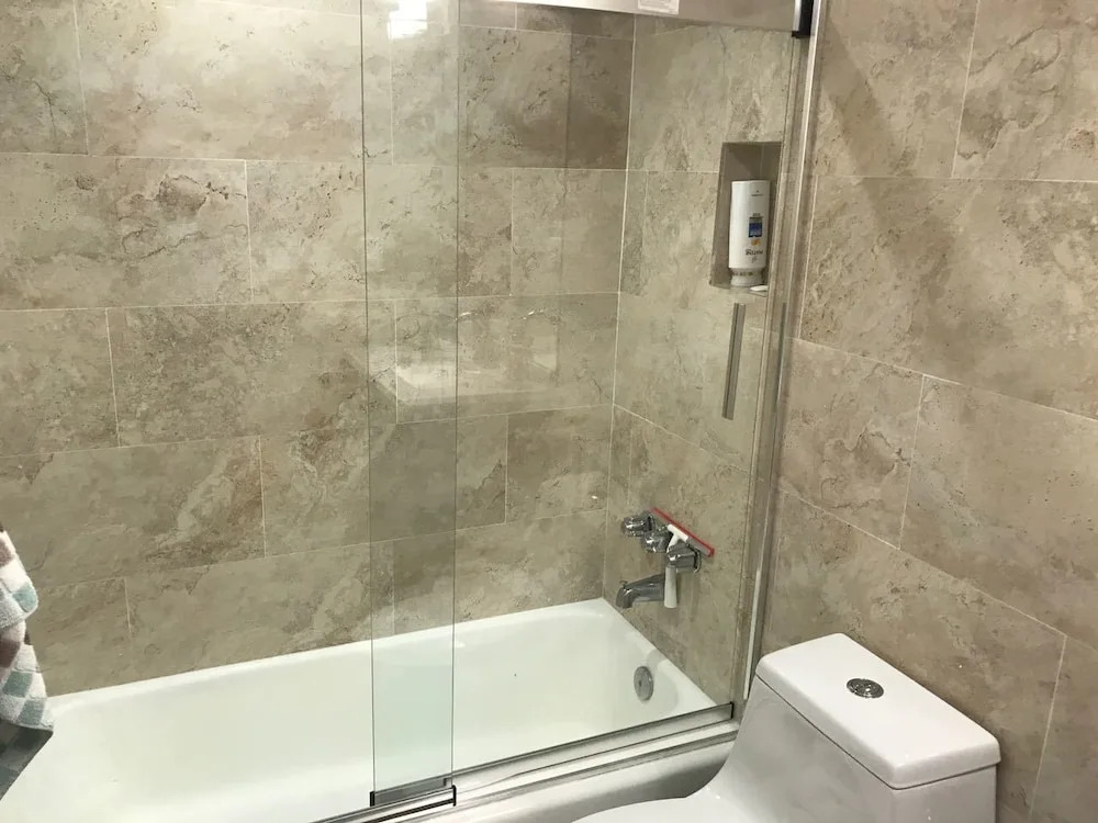 Tides - Private Condo