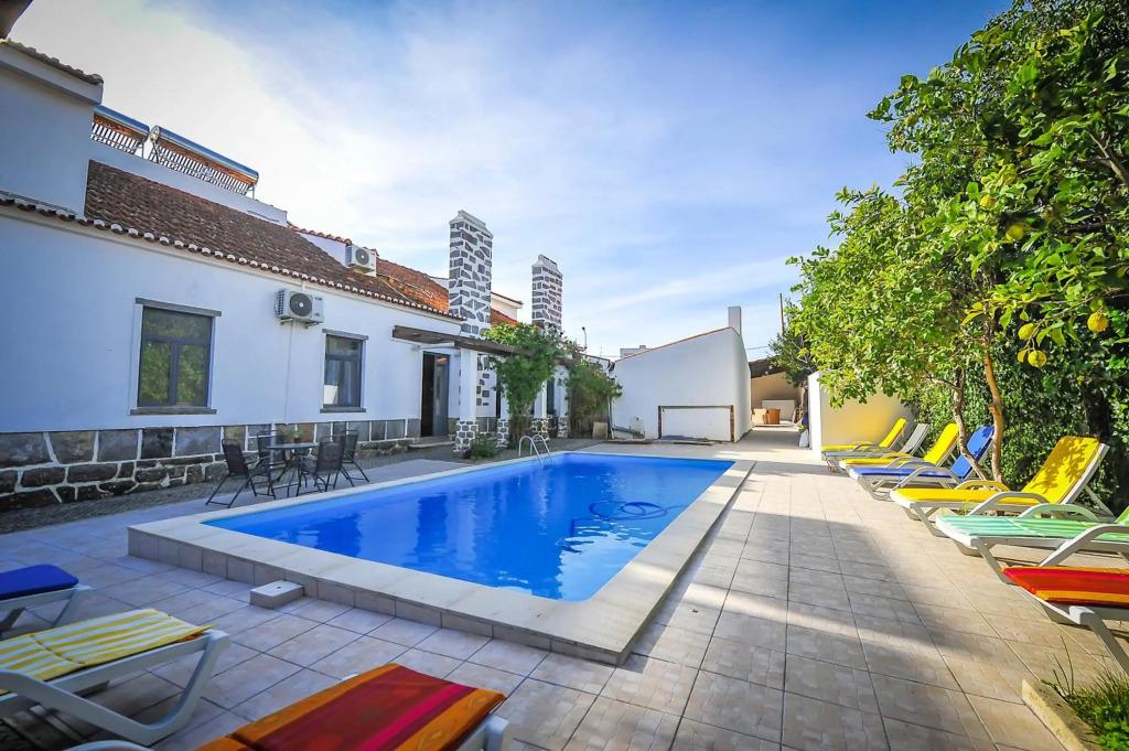 Santo Antónios Guesthouse