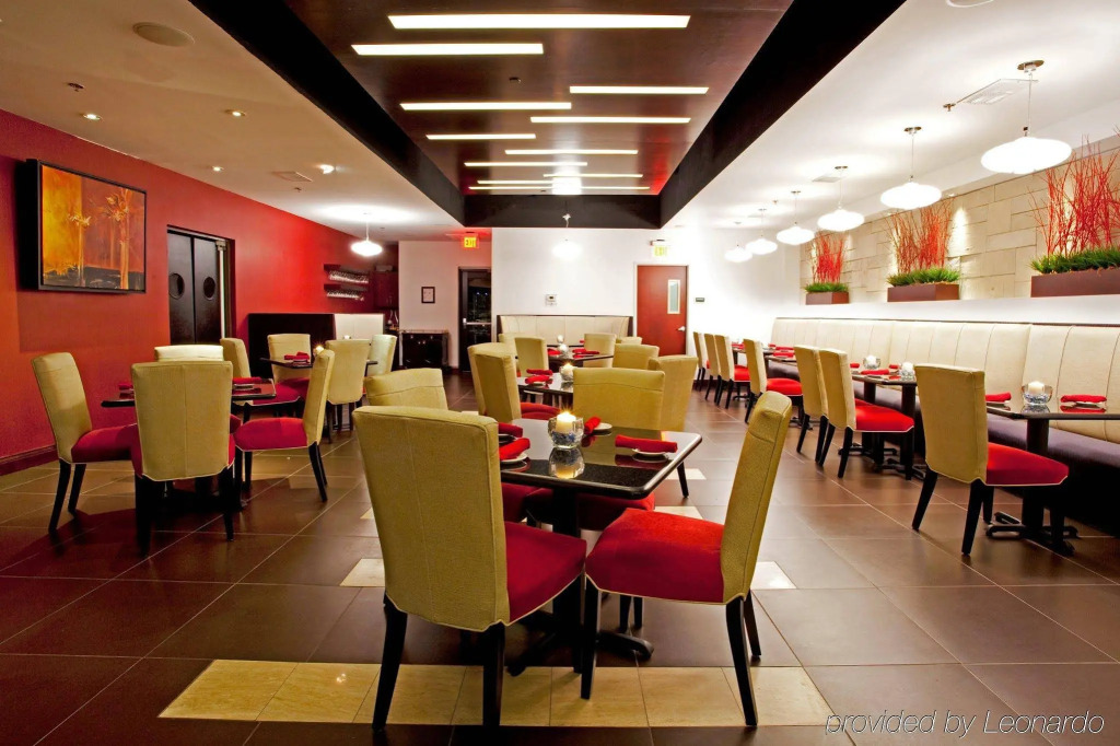 Holiday Inn & Suites Stockbridge Atlanta I-75 by IHG