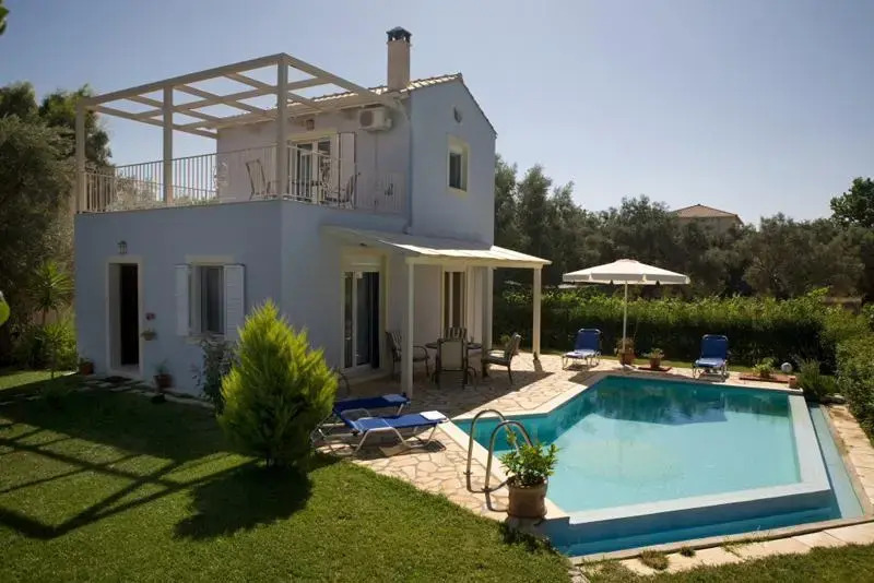 Villa Iolis