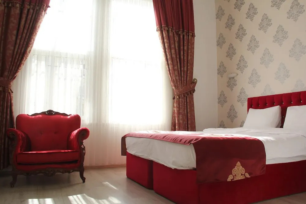 Ada Antik Otel