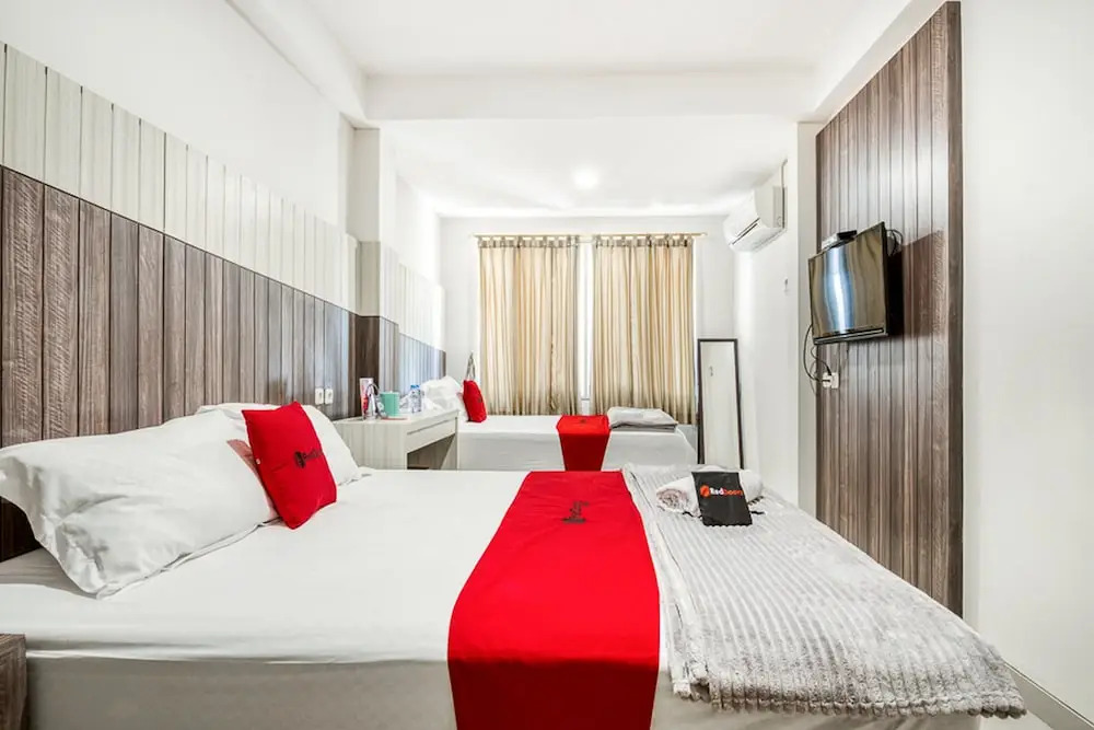 Home Stay Empat Lima by Reddoorz