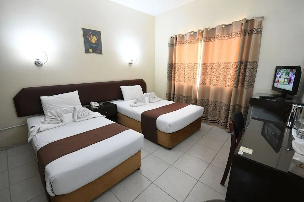 Aygro Hotel