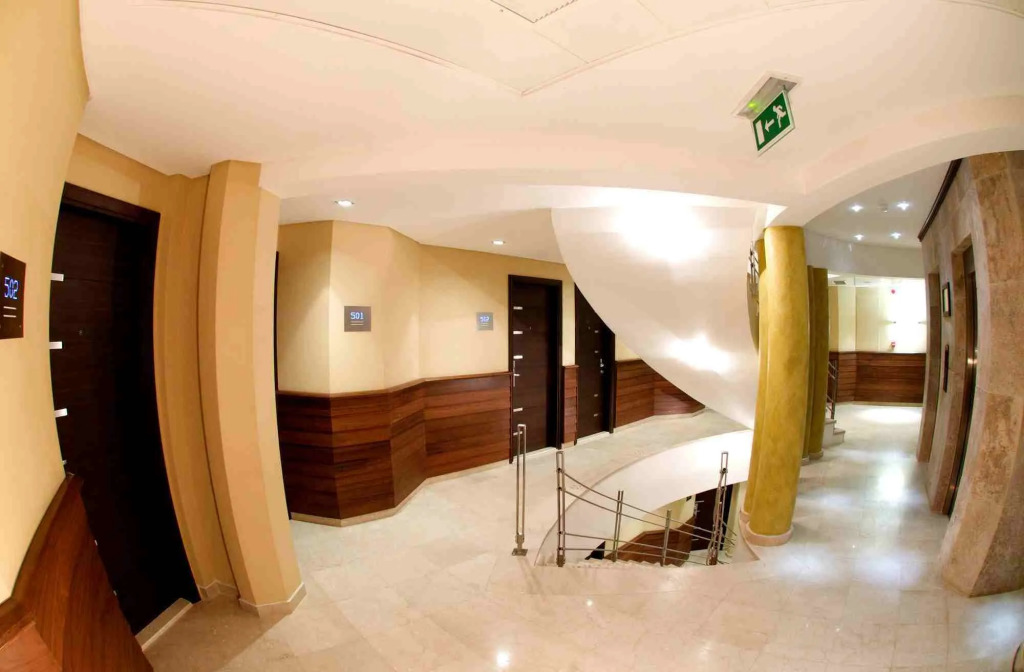 Avenue Suites