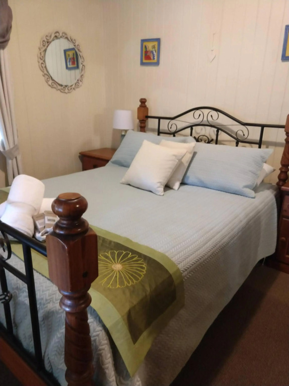 Amiens Cottage, historic, quiet, in heart of Stanthorpe