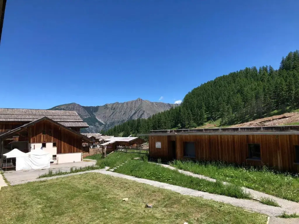 Studio vue piste + parking souterrain privatif inclus