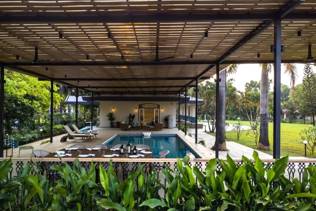 StayVistas Lumiere Villa with Rainshower Bliss