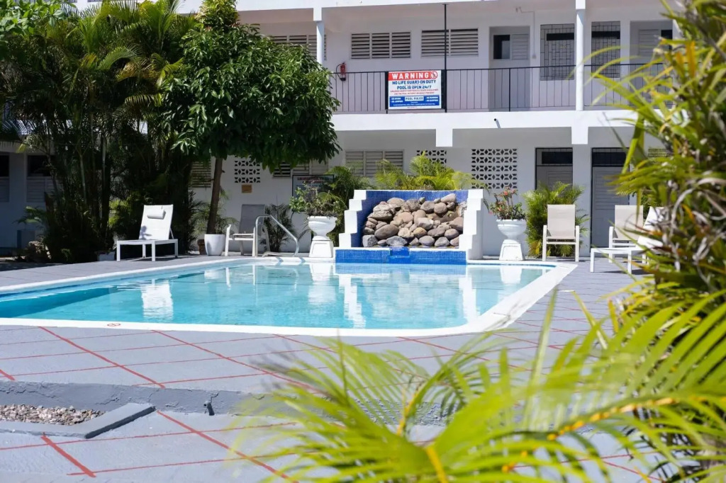 GolfView Hotel