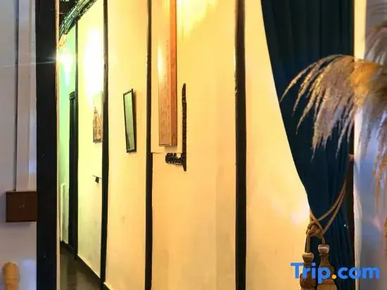The Manci Jiangnan Courtyard Airbnb