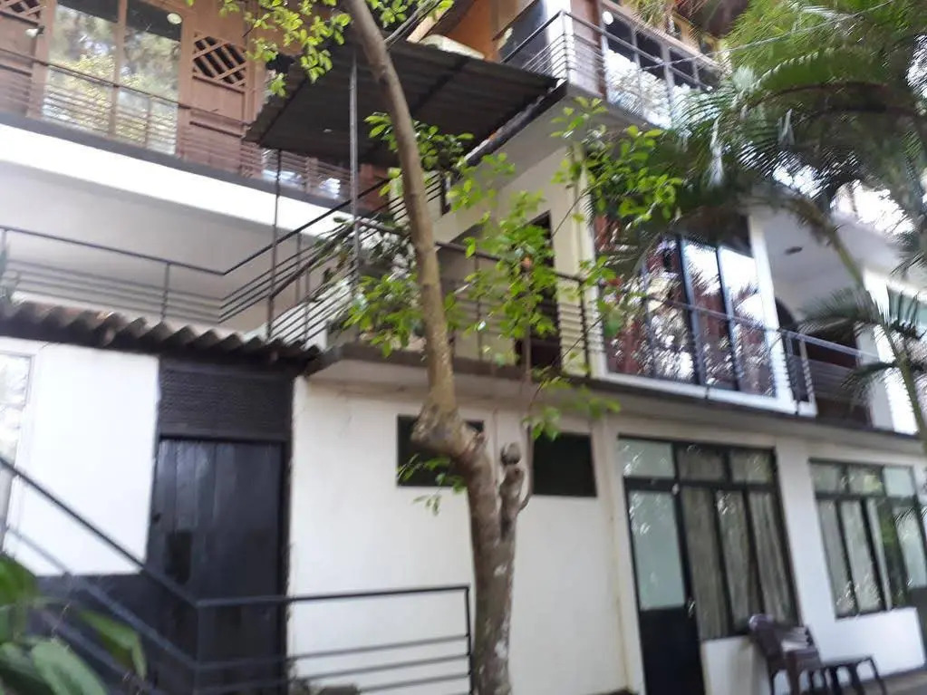 Drop Hostel