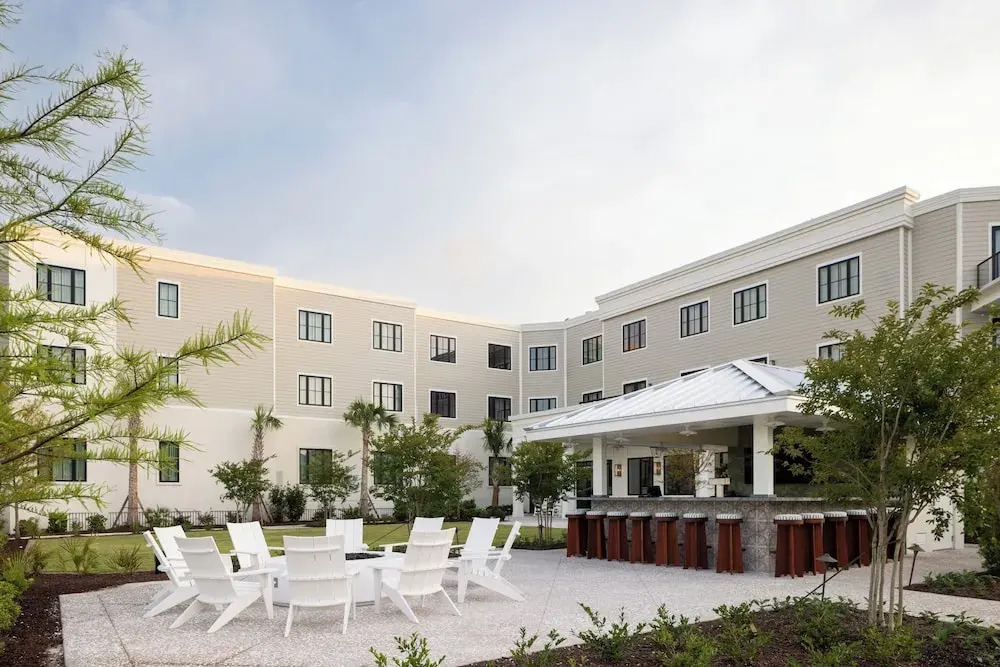 The George Hotel