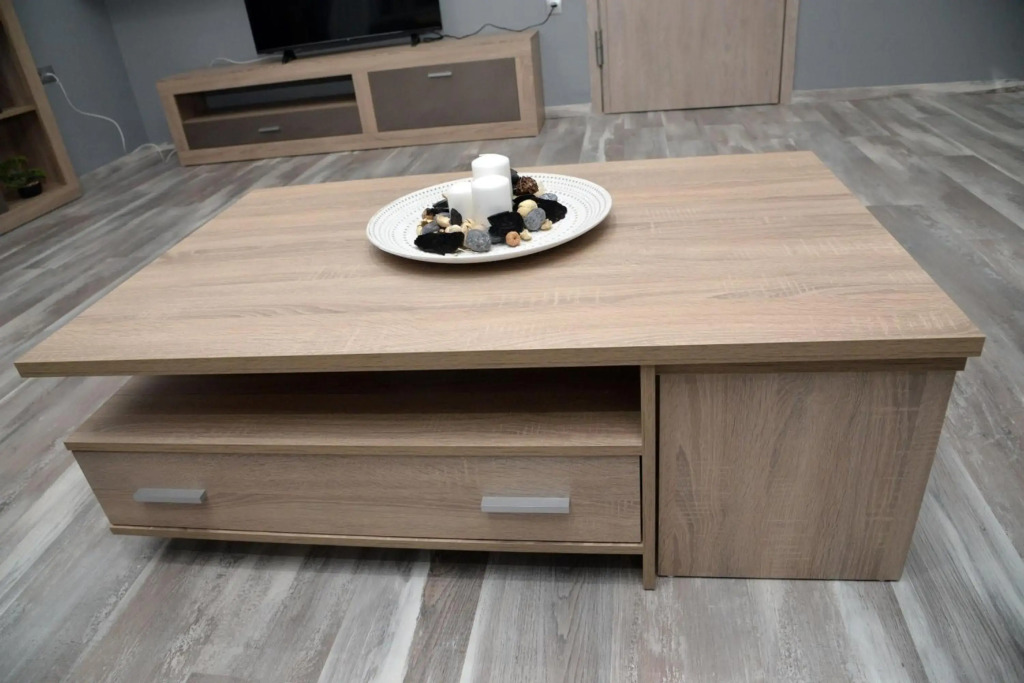 luxury apartment st Demetrios downtown