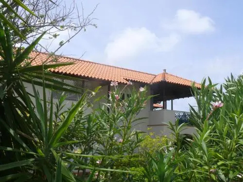Apartment 1 And 5 In Windsock Beach Resort